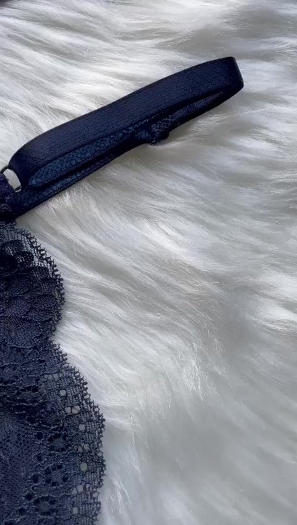 Conjunto De Lingerie Sem Bojo Em Renda E Calcinha Com Regulagem Moda Íntima