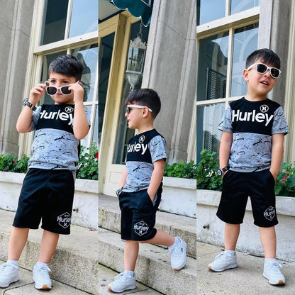 Conjunto infantil Menino masculino bermuda e camiseta estampada Modelo 2023